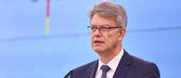 Warken, Linnemann, Amthor Merz bestätigt Kabinettsumbau und kündigt weitere Veränderungen an