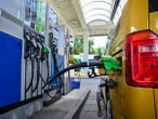 „Noch einmal deutlich gestiegen“ Kartellamt sieht wachsenden Preisaufschlag an Autobahntankstellen