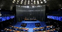 Senado aprova projeto que inclui lactantes no grupo prioritário para vacinação contra Covid
