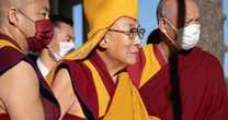 Dalai Lama confirma que um sucessor será nomeado após sua morte
