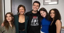 Como o elenco de Ginny e Georgia cresceu: Quais são as idades dos atores da série cuja 3ª temporada chegou à Netflix?