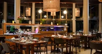 Hotel realiza jantar romântico em Angra dos Reis