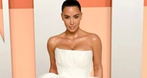 Zero álcool e dieta anti-inflamatória: poucos sabem, mas segredo do corpo de Kim Kardashian aos 44 anos tem a ver com uma doença incurável da modelo