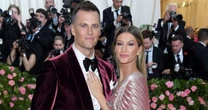 Alfinetada em Gisele Bündchen? Tom Brady diz que jogar de futebol americano 'não o tornou um ótimo pai' em newsletter e fãs apontam indireta