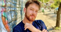 Ator Leonardo Miggiorin surpreende ao virar professor de Psicologia