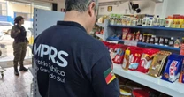 Operação no RS revela produtos vencidos há três anos e apreende 700 kg