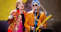 Rolling Stones resgatam conexão com Amy Winehouse em releitura de "You Know I'm No Good"