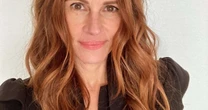 Julia Roberts aparece ao lado dos filhos em foto rara divulgada pelo marido