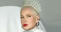 Xuxa deixa música famosa de fora de sua turnê: "Os fãs vão me matar"