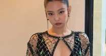 Jennie mostra música nova, "Little Less": veja letra e tradução
