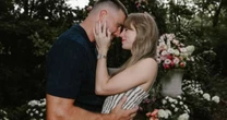 O que Taylor Swift fala sobre Travis Kelce em 'The Life of a Showgirl'?