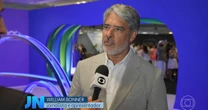 Sumido do 'JN', Bonner aparece em Cannes para representar a Globo em grande evento