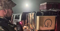 Homem é preso com mais de 2,5 mil maços de cigarros contrabandeados em Gravataí.