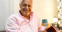Antonio Fagundes pode impedir pessoas de assistirem peça por atraso? Veja o que dizem especialistas