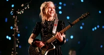 Phoebe Bridgers anuncia show beneficente com ingressos a 1 dólar nos EUA