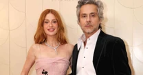 12 anos após 'Império': Marina Ruy Barbosa e Alexandre Nero se abraçam em festa de luxo