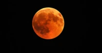 Lua de Morango ilumina o céu nesta segunda-feira; saiba por que o fenômeno recebeu esse nome