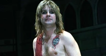 A história de quando Ozzy mordeu um morcego, contada por ex-baixista