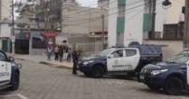 Encontrada nua em orla do litoral de SP, mulher confessa ter matado o próprio pai