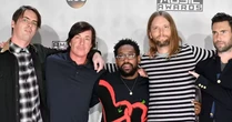 Após traição vir à tona, ex-integrante do Maroon 5 agride esposa