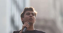 Nikolas critica ordem de prisão de Zambelli: 'Não precisa gostar dela para admitir que é ato ilegal'