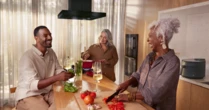 Electrolux celebra 100 anos e reforça seu papel nos lares