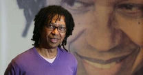 Djavan anuncia seu 26º disco de inéditas e turnê de 50 anos de carreira; veja o que se sabe