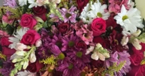 Virgínia recebe flores de admirador secreto e agita a web