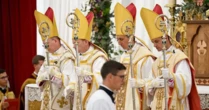 Vaticano excomunga bispos lefebvrianos: como é o movimento ultraconservador que cresce no Brasil e desafia o papa