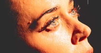 "Watch It Burn": capa, teaser, letra, tudo sobre o novo single da Katy Perry