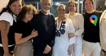 Flora Gil compartilha foto de encontro com Preta: "Em casa"