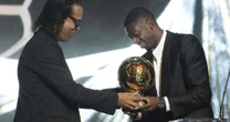 Bola de Ouro: aclamado pela torcida do PSG, Ousmane Dembélé alcança o topo do futebol mundial