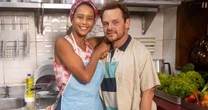 Resumo da novela 'Vale Tudo', capítulo de 10 de julho: Raquel recebe notícia devastadora após casamento da filha, Maria de Fátima