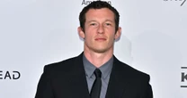 007: Callum Turner reage a rumores sobre ser o novo James Bond: "Engraçado"