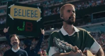 Confira a tradução de "Everything Hallelujah", música que Justin Bieber cantou no show do intervalo da Copa