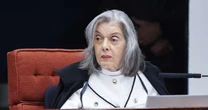 'Brasil só vale a pena porque estamos conseguindo manter o Estado Democrático de Direito', diz Cármen Lúcia ao finalizar voto que forma maioria pela condenação de Bolsonaro