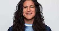 Cristo Fernández, o Dani Rojas de "Ted Lasso", estreia como jogador profissional de futebol