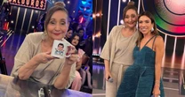 Sonia Abrão se emociona com homenagem em retorno ao SBT: 'Tanta coisa que já fiz'