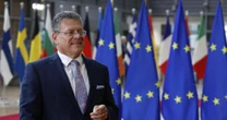 "Estamos prontos para defender nossos interesses": UE responde a novas ameaças de tarifaço de Trump