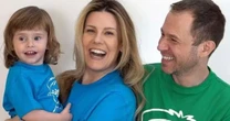 Tiago Leifert e Daiana Garbin relatam luta da filha Lua contra câncer ocular: 'Perdemos bastante tempo'
