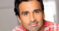 Eduardo Muniz, de Grey's Anatomy, sobre sucesso internacional: 'Me emociona'