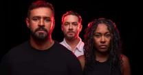'Bruta Flor', com Leonardo Miggiorin no elenco, faz final de temporada em SP