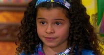 Ex-Chiquititas rebate críticas e nega ter forçado mãe a viver nos EUA
