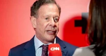 Empresário diz que pegou CNN Brasil "no vermelho" e entregou "no azul" e investe em rádio