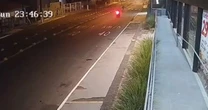 Vídeo: câmera de monitoramento registra atropelamento de ciclista por motocicleta no litoral norte