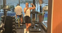Ivete Sangalo exibe músculos durante treino na madrugada