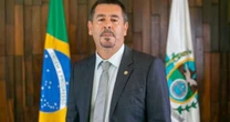 Deputado Val Ceasa é alvo de operação por suspeita de ligação com o TCP; R$ 166 mil são apreendidos