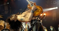 A música do Guns N' Roses que enche Slash de orgulho