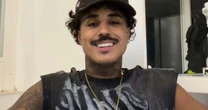 MC Livinho apaga vídeo com Virgínia e pede que respeitem seu relacionamento