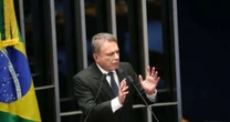 Alvaro Dias anuncia saída do Podemos: 'sonhos foram sepultados'